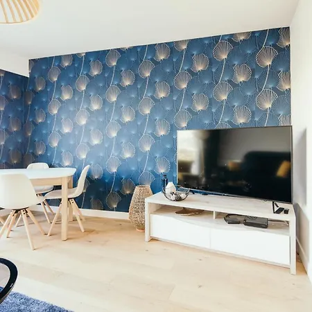 Apartment The Rhuys - Cosy-balcony With Superb Loire View - All On Foot - Parking *